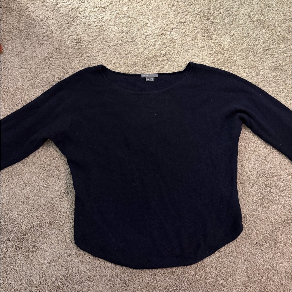 Vince Navy wool/cashmere Long Sleeve Scoop Neck Sweater